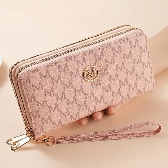Handbags - Elegant Pink Women's Long Wallet
